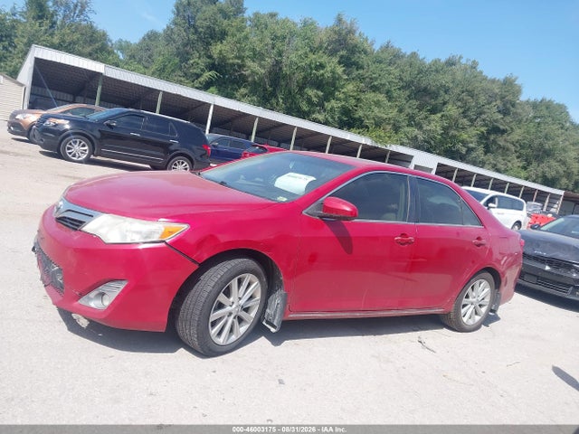 2014 Toyota Camry Xle V6 მანქანა იყიდება აუქციონზე, vin: 4T1BK1FK8EU540273, აუქციონის ნომერი: 46003175