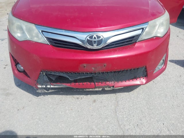 2014 Toyota Camry Xle V6 მანქანა იყიდება აუქციონზე, vin: 4T1BK1FK8EU540273, აუქციონის ნომერი: 46003175