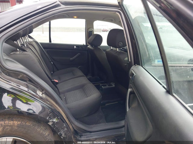 2004 Volkswagen Jetta Gl მანქანა იყიდება აუქციონზე, vin: 3VWRA69M84M140634, აუქციონის ნომერი: 46003211