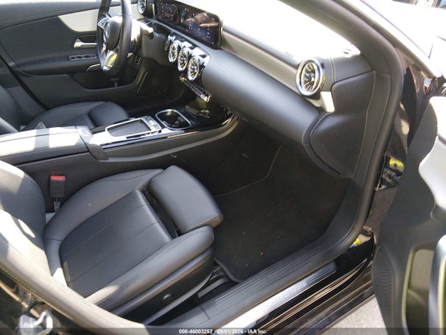 46003252 :رقم المزاد ، W1K5J4HB4SN517717 vin ، 2025 Mercedes-benz Cla 250 Coupe 4matic مزاد بيع