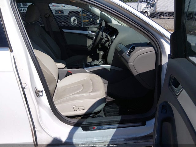 46003256 :رقم المزاد ، WAUFFAFL5CN001195 vin ، 2012 Audi A4 2.0t Premium مزاد بيع