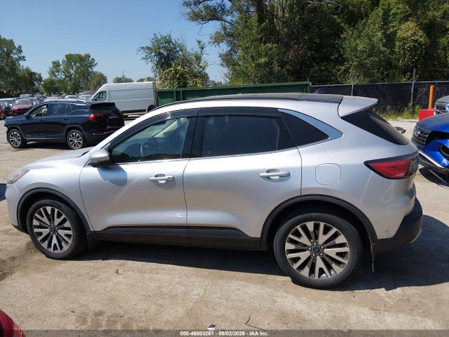 2020 Ford Escape Titanium მანქანა იყიდება აუქციონზე, vin: 1FMCU9J93LUA77036, აუქციონის ნომერი: 46003261