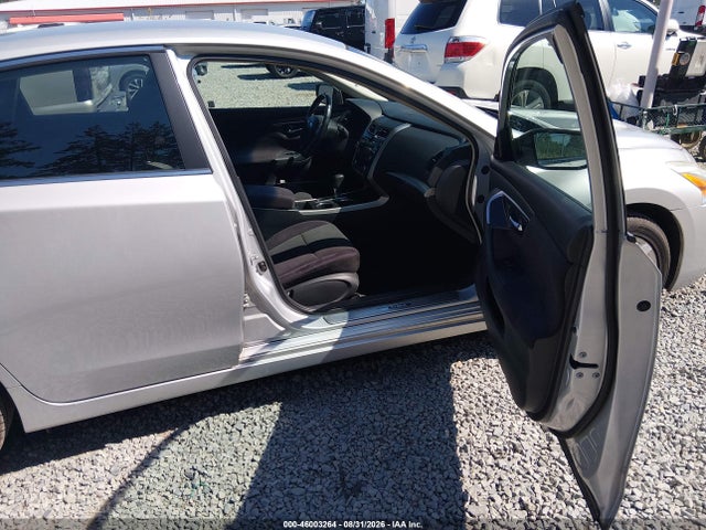 2013 Nissan Altima 2.5 Sv მანქანა იყიდება აუქციონზე, vin: 1N4AL3AP5DC261532, აუქციონის ნომერი: 46003264