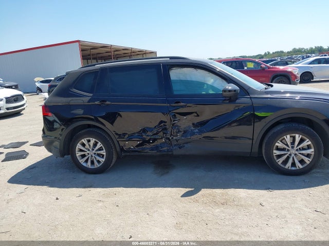 2020 Volkswagen Tiguan 2.0t S მანქანა იყიდება აუქციონზე, vin: 3VV1B7AXXLM013828, აუქციონის ნომერი: 46003271