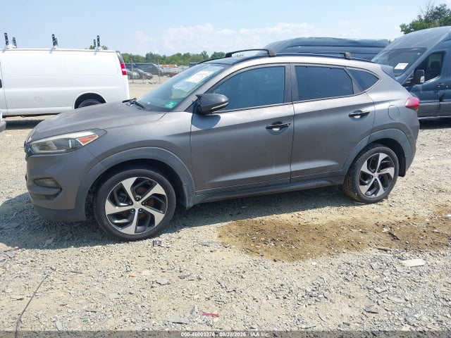 46003276 :رقم المزاد ، KM8J33A25GU032471 vin ، 2016 Hyundai Tucson Limited مزاد بيع