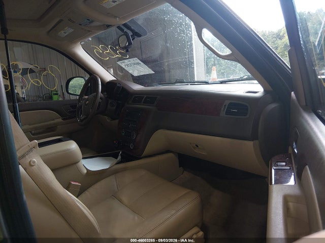 Aukcja sprzedaży 2011 Chevrolet Tahoe Lt, vin: 1GNSKBE09BR215017, numer aukcji: 46003285