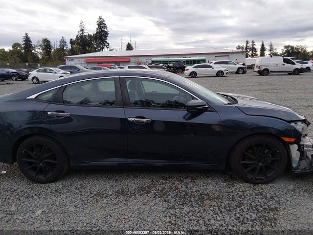 Honda Civic Touring 2018 2HGFC1F92JH640514 Image 13