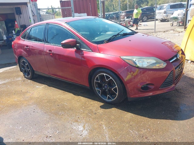 46003359 :رقم المزاد ، 1FADP3F28EL128053 vin ، 2014 Ford Focus Se مزاد بيع