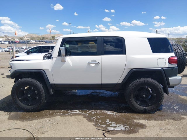 Продаж на аукціоні авто 2014 Toyota Fj Cruiser, vin: JTEBU4BF1EK182658, номер лоту: 46003379