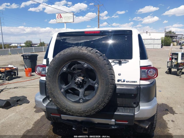 Продаж на аукціоні авто 2014 Toyota Fj Cruiser, vin: JTEBU4BF1EK182658, номер лоту: 46003379