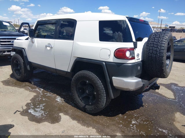 Продаж на аукціоні авто 2014 Toyota Fj Cruiser, vin: JTEBU4BF1EK182658, номер лоту: 46003379