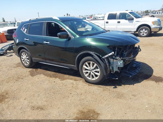 Nissan ROGUE SV 2019 5N1AT2MT7KC746714 Image 1