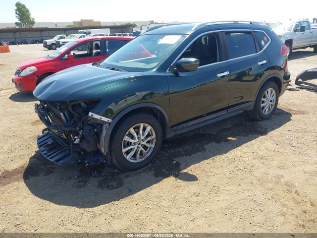 Nissan ROGUE SV 2019 5N1AT2MT7KC746714 Image 2
