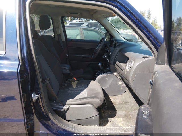 46003427 :رقم المزاد ، 1C4NJPBB1GD749404 vin ، 2016 Jeep Patriot Sport مزاد بيع