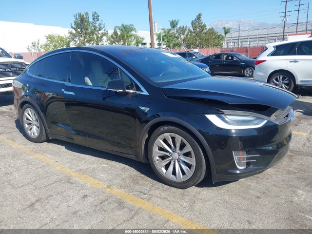 Продаж на аукціоні авто 2016 Tesla Model X 60d/70d/75d/90d/p100d, vin: 5YJXCBE24GF016421, номер лоту: 46003431