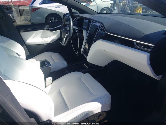 Aukcja sprzedaży 2016 Tesla Model X 60d/70d/75d/90d/p100d, vin: 5YJXCBE24GF016421, numer aukcji: 46003431