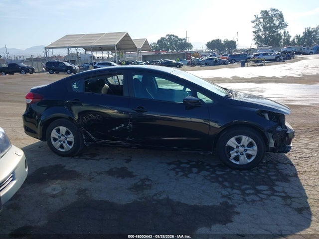 KIA FORTE LX 2017 3KPFK4A70HE039360 Image 14
