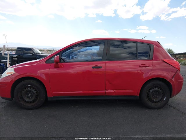 2010 Nissan Versa 1.8s მანქანა იყიდება აუქციონზე, vin: 3N1BC1CP0AL467716, აუქციონის ნომერი: 46003451