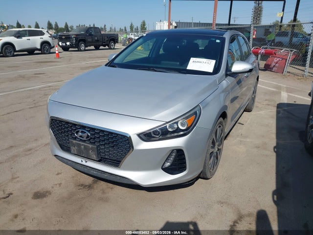Hyundai ELANTRA GT 2018 KMHH35LE2JU041699 Image 2