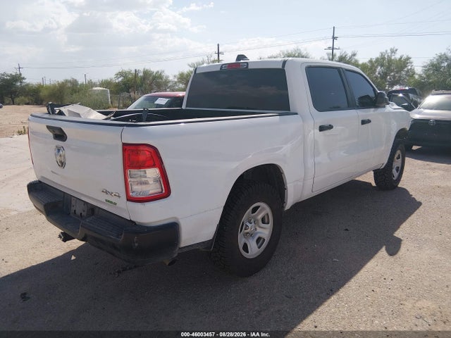 1C6SRFGTXMN696724 RAM 1500 Tradesman 4x4 5&#039;7 Box