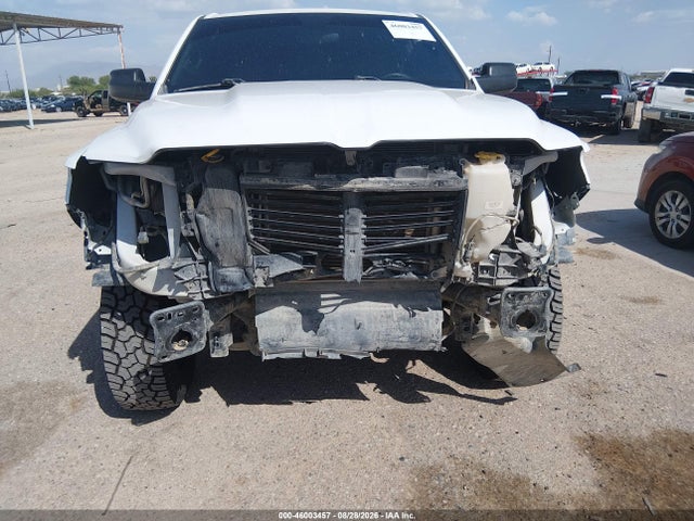 1C6SRFGTXMN696724 RAM 1500 Tradesman 4x4 5&#039;7 Box