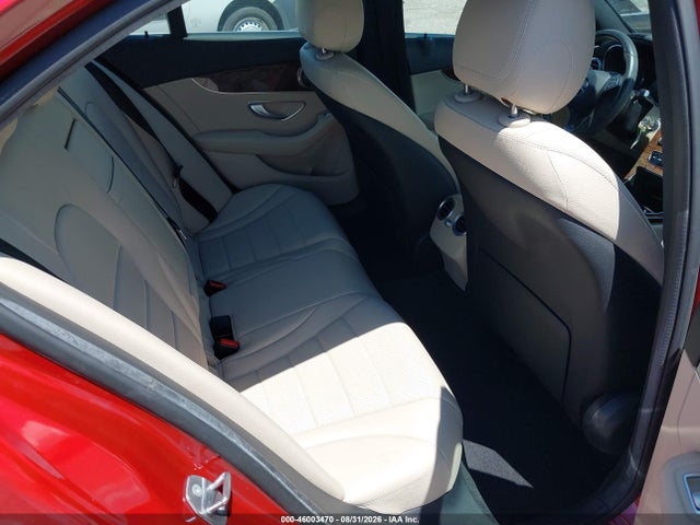 2018 Mercedes-benz C 300 4matic მანქანა იყიდება აუქციონზე, vin: 55SWF4KB7JU246303, აუქციონის ნომერი: 46003470