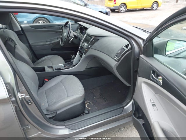 2011 Hyundai Sonata Se მანქანა იყიდება აუქციონზე, vin: 5NPEC4AC5BH284390, აუქციონის ნომერი: 46003471