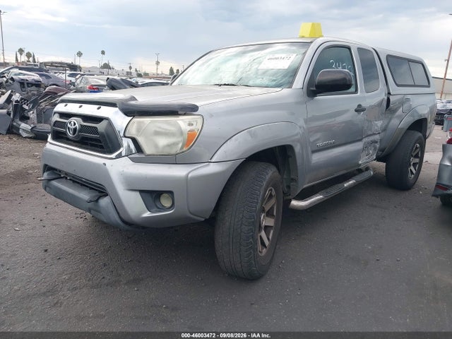 Toyota Tacoma 2014 5TFUX4EN9EX027527 Image 2
