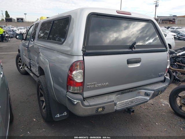 Toyota Tacoma 2014 5TFUX4EN9EX027527 Image 3