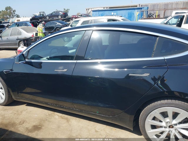 Продаж на аукціоні авто 2018 Tesla Model 3 Long Range/performance, vin: 5YJ3E1EB2JF112896, номер лоту: 46003473
