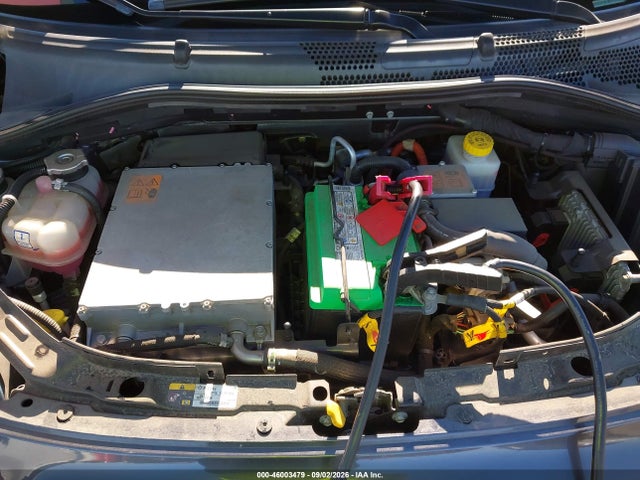Fiat 500E BATTERY ELECTRIC 2015 3C3CFFGE4FT549815 Image 10