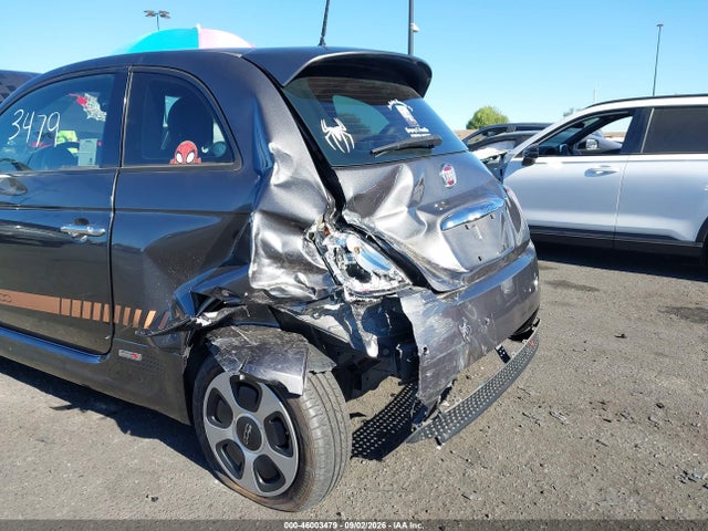 Fiat 500E BATTERY ELECTRIC 2015 3C3CFFGE4FT549815 Image 6