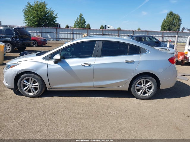 1G1BE5SMXJ7116976 Chevrolet Cruze Lt Auto