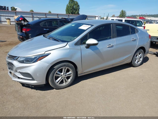 1G1BE5SMXJ7116976 Chevrolet Cruze Lt Auto