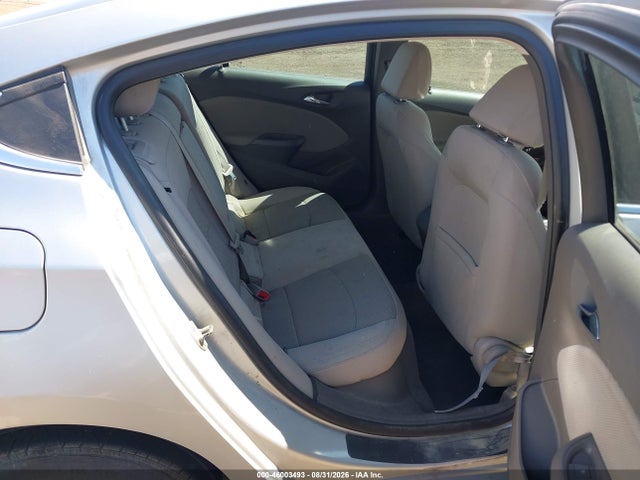 1G1BE5SMXJ7116976 Chevrolet Cruze Lt Auto