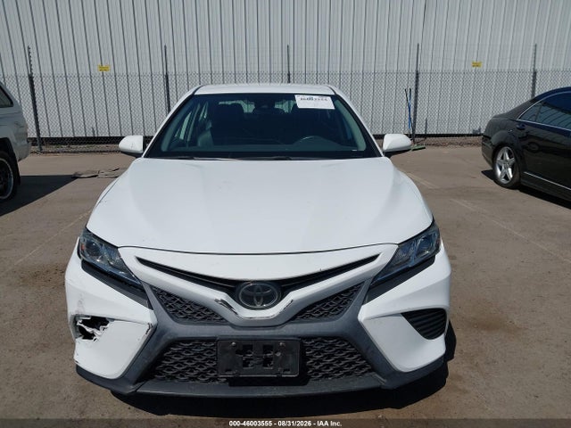 46003555 :رقم المزاد ، 4T1G11AK9LU363312 vin ، 2020 Toyota Camry Se مزاد بيع