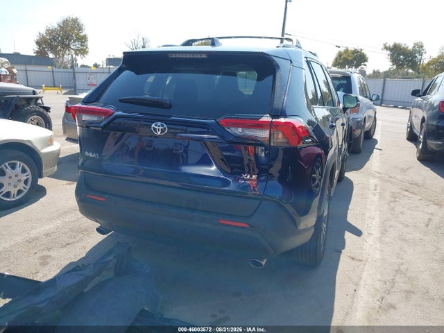 2025 Toyota Rav4 Hybrid Xle Premium მანქანა იყიდება აუქციონზე, vin: JTMB6RFV2SJ092045, აუქციონის ნომერი: 46003572