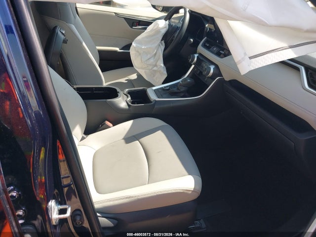 2025 Toyota Rav4 Hybrid Xle Premium მანქანა იყიდება აუქციონზე, vin: JTMB6RFV2SJ092045, აუქციონის ნომერი: 46003572