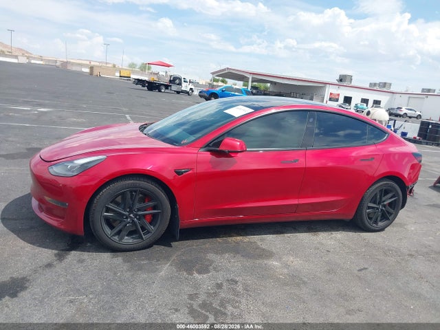 46003592 :رقم المزاد ، 5YJ3E1EC3MF925662 vin ، 2021 Tesla Model 3 Performance Dual Motor All-wheel Drive مزاد بيع