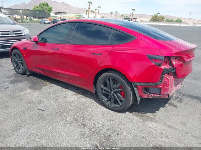 46003592 :رقم المزاد ، 5YJ3E1EC3MF925662 vin ، 2021 Tesla Model 3 Performance Dual Motor All-wheel Drive مزاد بيع