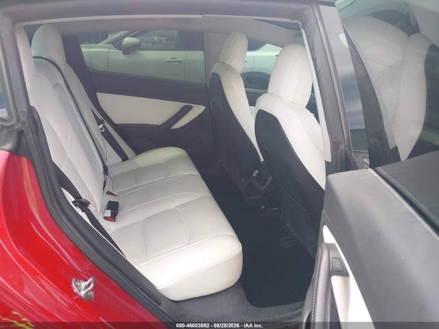 46003592 :رقم المزاد ، 5YJ3E1EC3MF925662 vin ، 2021 Tesla Model 3 Performance Dual Motor All-wheel Drive مزاد بيع