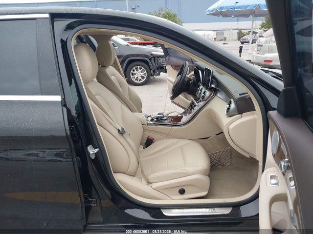 Продаж на аукціоні авто 2015 Mercedes-benz C 300 Luxury 4matic, vin: 55SWF4KB4FU038726, номер лоту: 46003601