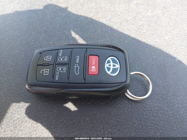 Toyota SIENNA XLE 2022 5TDYRKEC8NS127994 Image 11