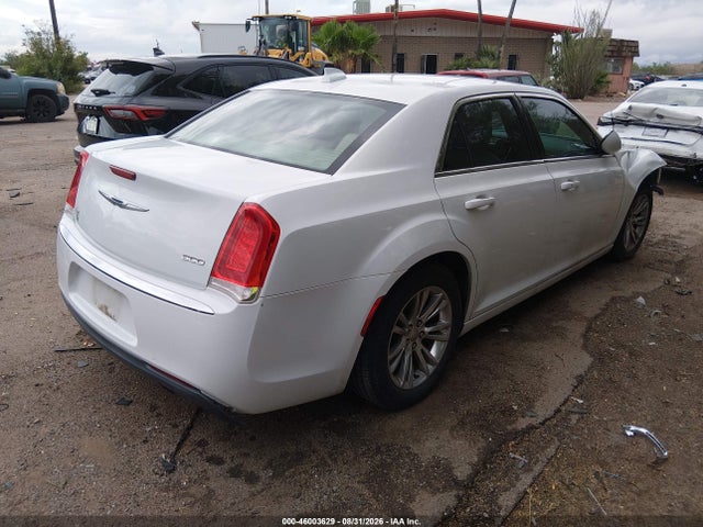 Продаж на аукціоні авто 2015 Chrysler 300 Limited, vin: 2C3CCAAG8FH802102, номер лоту: 46003629