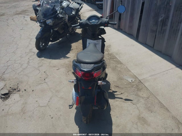 Piaggio Liberty 150/150 S 2023 ZAPM898G1P7003957 Image 6