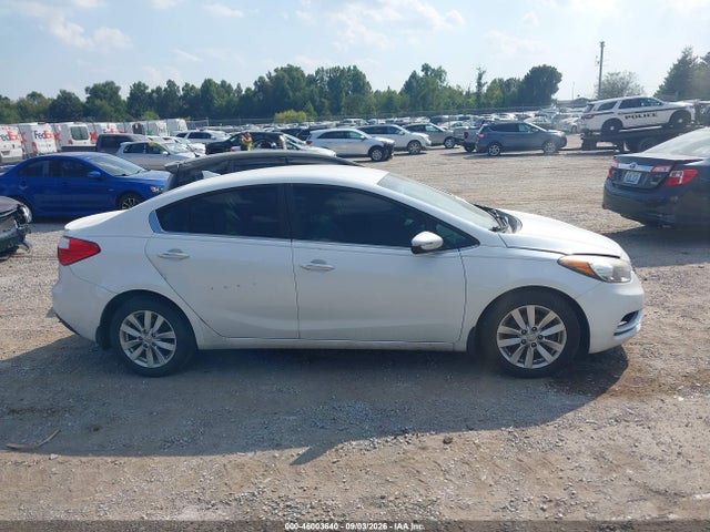 46003640 :رقم المزاد ، KNAFX4A86F5283952 vin ، 2015 Kia Forte Ex مزاد بيع