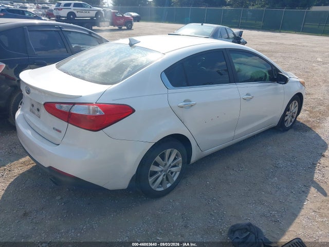 46003640 :رقم المزاد ، KNAFX4A86F5283952 vin ، 2015 Kia Forte Ex مزاد بيع
