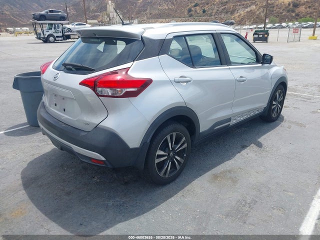 Nissan KICKS SR 2018 3N1CP5CUXJL521948 Image 4