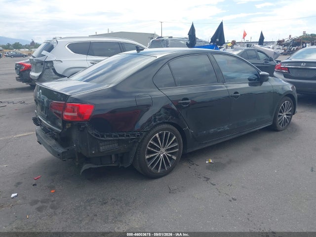 3VWD17AJ2GM282693 Volkswagen Jetta 1.8t Sport