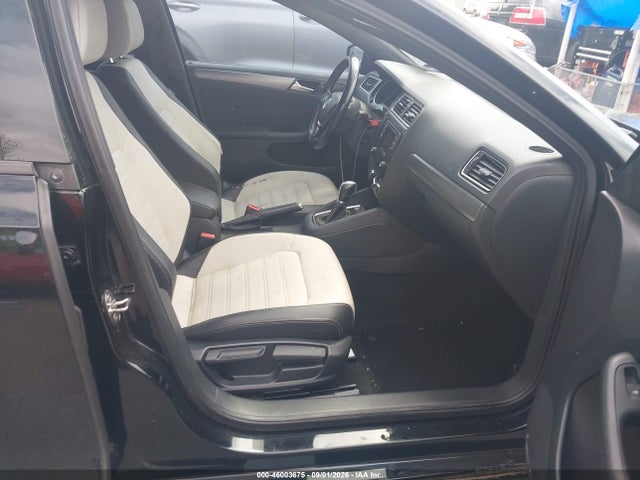3VWD17AJ2GM282693 Volkswagen Jetta 1.8t Sport